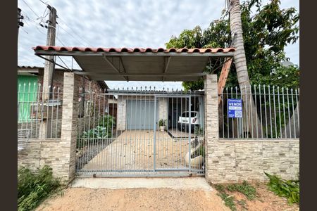 Casa à venda com 80m², 1 quarto e 2 vagasFachada