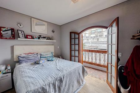 Apartamento à venda com 180m², 3 quartos e 3 vagas Suíte