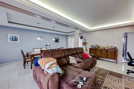 Apartamento à venda com 180m², 3 quartos e 3 vagasSala