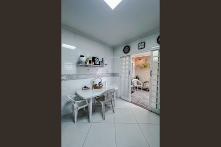 Apartamento à venda com 180m², 3 quartos e 3 vagasCozinha