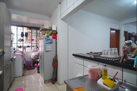 Casa à venda com 90m², 3 quartos e 2 vagasCozinha