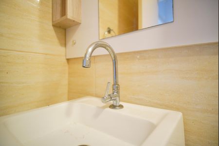 Apartamento à venda com 59m², 2 quartos e sem vagaBanheiro Corredor - Torneira