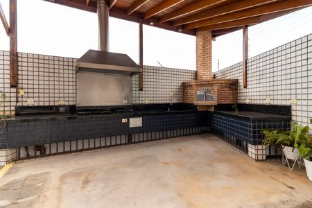 Apartamento à venda com 160m², 3 quartos e 2 vagas Apartamento à venda com 160m², 3 quartos e 2 vagasÁrea comum - Churrasqueira
