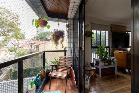 Apartamento à venda com 160m², 3 quartos e 2 vagas Apartamento à venda com 160m², 3 quartos e 2 vagasVaranda da Sala