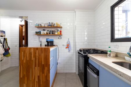 Apartamento à venda com 160m², 3 quartos e 2 vagas Apartamento à venda com 160m², 3 quartos e 2 vagasCozinha
