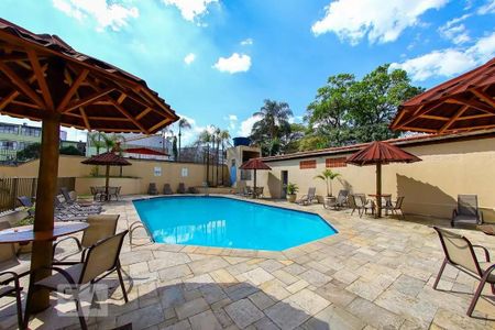 Apartamento à venda com 105m², 2 quartos e 1 vaga Apartamento à venda com 105m², 2 quartos e 1 vagaÁrea comum - Piscina