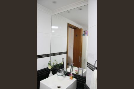 Apartamento à venda com 105m², 2 quartos e 1 vagaBanheiro da Suíte