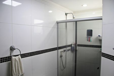 Apartamento à venda com 105m², 2 quartos e 1 vagaBanheiro da Suíte