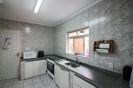 Casa à venda com 156m², 3 quartos e 3 vagasCozinha