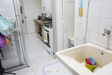 Apartamento à venda com 80m², 3 quartos e 2 vagasLavanderia