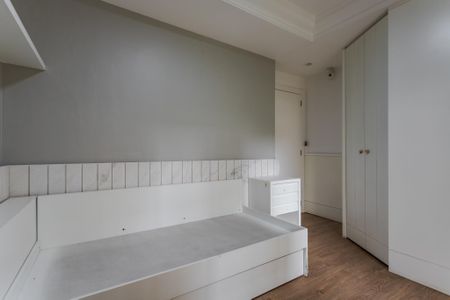 Casa de condomínio à venda com 271m², 3 quartos e 2 vagas Casa de condomínio à venda com 271m², 3 quartos e 2 vagasQuarto 1