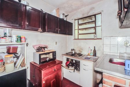 Casa à venda com 300m², 3 quartos e 3 vagas Casa à venda com 300m², 3 quartos e 3 vagasCozinha 2