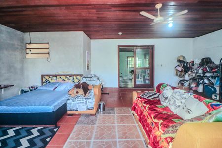 Casa à venda com 300m², 3 quartos e 3 vagas Casa à venda com 300m², 3 quartos e 3 vagasQuarto 3