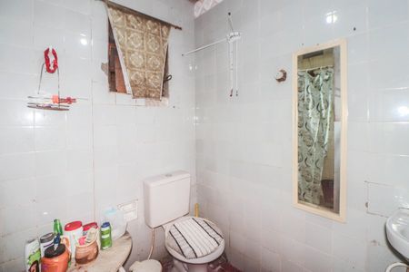 Casa à venda com 300m², 3 quartos e 3 vagas Casa à venda com 300m², 3 quartos e 3 vagasBanheiro Social 2