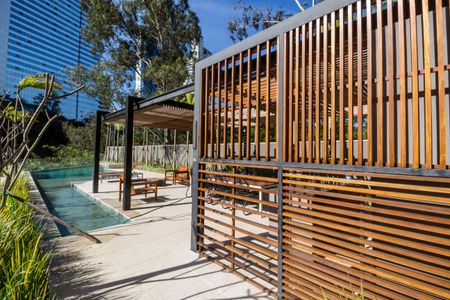 Apartamento à venda com 338m², 4 quartos e 4 vagasPiscina