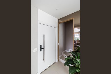 Apartamento à venda com 338m², 4 quartos e 4 vagas Apartamento à venda com 338m², 4 quartos e 4 vagasSala