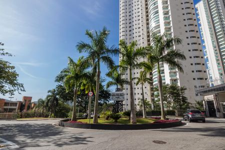 Apartamento à venda com 338m², 4 quartos e 4 vagasFachada 