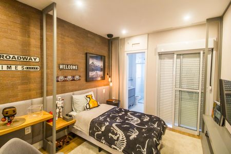 Apartamento à venda com 338m², 4 quartos e 4 vagas Apartamento à venda com 338m², 4 quartos e 4 vagasSuíte 2