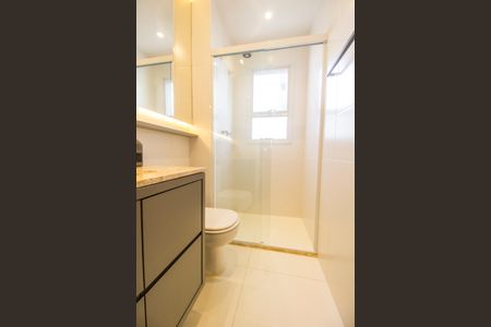 Apartamento à venda com 338m², 4 quartos e 4 vagas Apartamento à venda com 338m², 4 quartos e 4 vagasBanheiro da Suíte 2