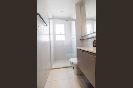 Apartamento à venda com 338m², 4 quartos e 4 vagas Apartamento à venda com 338m², 4 quartos e 4 vagasBanheiro da Suíte 4