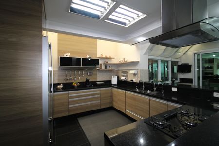 Casa à venda com 790m², 4 quartos e 8 vagasCozinha