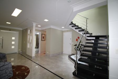 Casa à venda com 790m², 4 quartos e 8 vagasSala