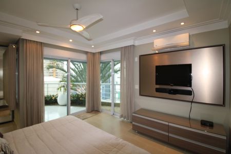 Casa à venda com 790m², 4 quartos e 8 vagasSuíte 3