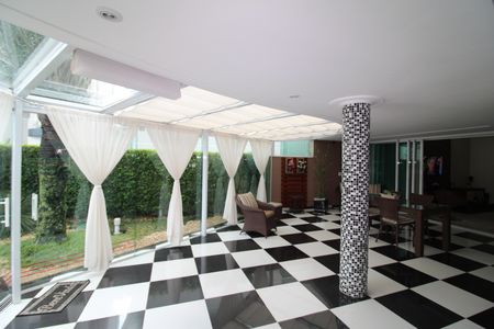 Casa à venda com 790m², 4 quartos e 8 vagasÁrea Comum