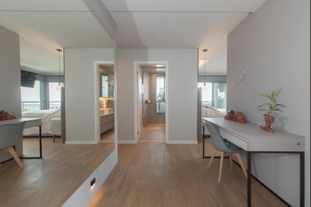 Apartamento à venda com 197m², 3 quartos e 3 vagas Apartamento à venda com 197m², 3 quartos e 3 vagasSuíte 3