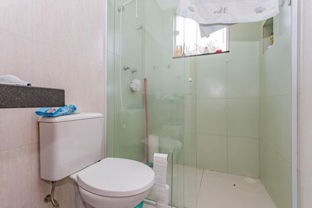 Casa à venda com 250m², 3 quartos e 2 vagasBanheiro da Suíte 1