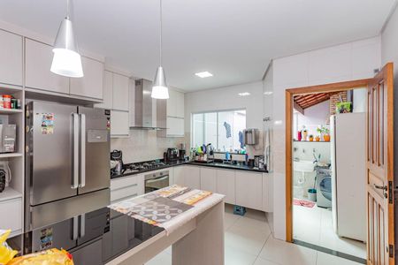 Casa à venda com 250m², 3 quartos e 2 vagasCozinha