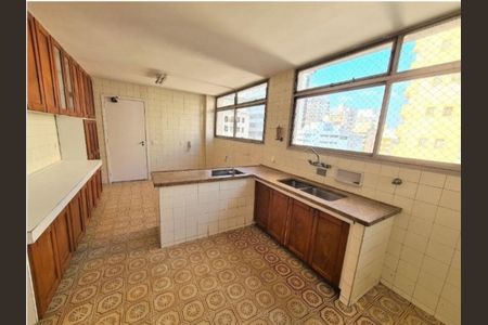 Apartamento à venda com 240m², 3 quartos e 3 vagas Apartamento à venda com 240m², 3 quartos e 3 vagasFoto 01