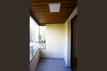 Apartamento à venda com 54m², 2 quartos e 1 vagaVaranda