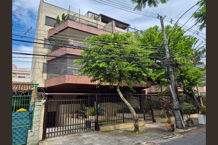 Apartamento à venda com 170m², 3 quartos e 2 vagasFachada