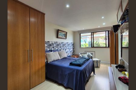 Apartamento à venda com 170m², 3 quartos e 2 vagasQuarto