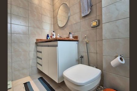 Apartamento à venda com 170m², 3 quartos e 2 vagasBanheiro da Suíte 2