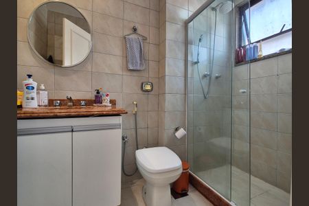 Apartamento à venda com 170m², 3 quartos e 2 vagasBanheiro da Suíte 2