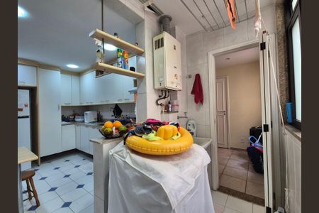 Apartamento à venda com 170m², 3 quartos e 2 vagasÁrea de Serviço