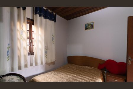 Casa à venda com 208m², 5 quartos e 5 vagas Casa à venda com 208m², 5 quartos e 5 vagasSuíte