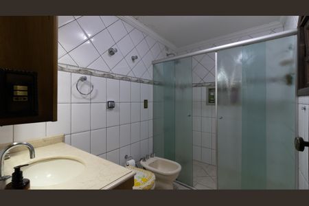 Casa à venda com 208m², 5 quartos e 5 vagas Casa à venda com 208m², 5 quartos e 5 vagasBanheiro da Suíte