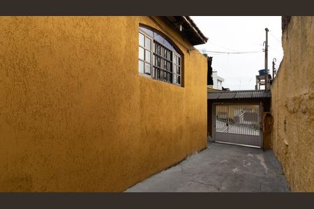 Casa à venda com 208m², 5 quartos e 5 vagas Casa à venda com 208m², 5 quartos e 5 vagasGaragem