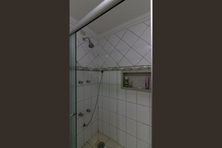 Casa à venda com 208m², 5 quartos e 5 vagas Casa à venda com 208m², 5 quartos e 5 vagasBanheiro da Suíte