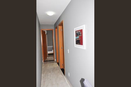 Apartamento à venda com 46m², 2 quartos e 1 vagaCorredor Quartos