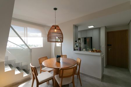 Apartamento à venda com 130m², 2 quartos e 2 vagas Apartamento à venda com 130m², 2 quartos e 2 vagasSala de Jantar