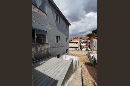 Casa à venda com 400m², 2 quartos e 1 vagaQuintal e lateral