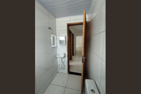 Casa à venda com 400m², 2 quartos e 1 vagaBanheiro de Serviço