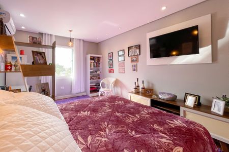 Casa à venda com 380m², 3 quartos e 6 vagas Casa à venda com 380m², 3 quartos e 6 vagasQuarto 1