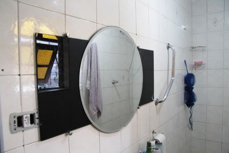 Casa à venda com 287m², 4 quartos e 2 vagasCasa 2 Banheiro