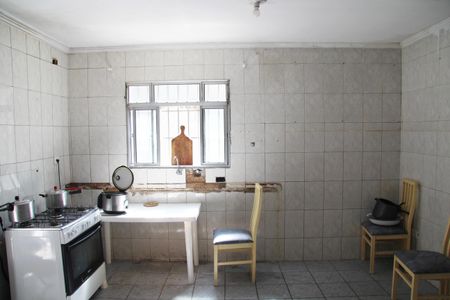 Casa à venda com 287m², 4 quartos e 2 vagasCasa 1 Cozinha