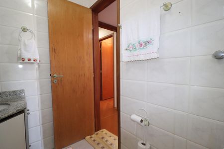 Apartamento à venda com 93m², 3 quartos e 2 vagasBanheiro Quarto 1 suíte